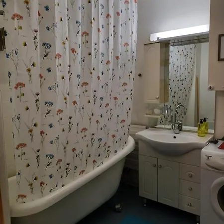 Apartment Comfortable In *